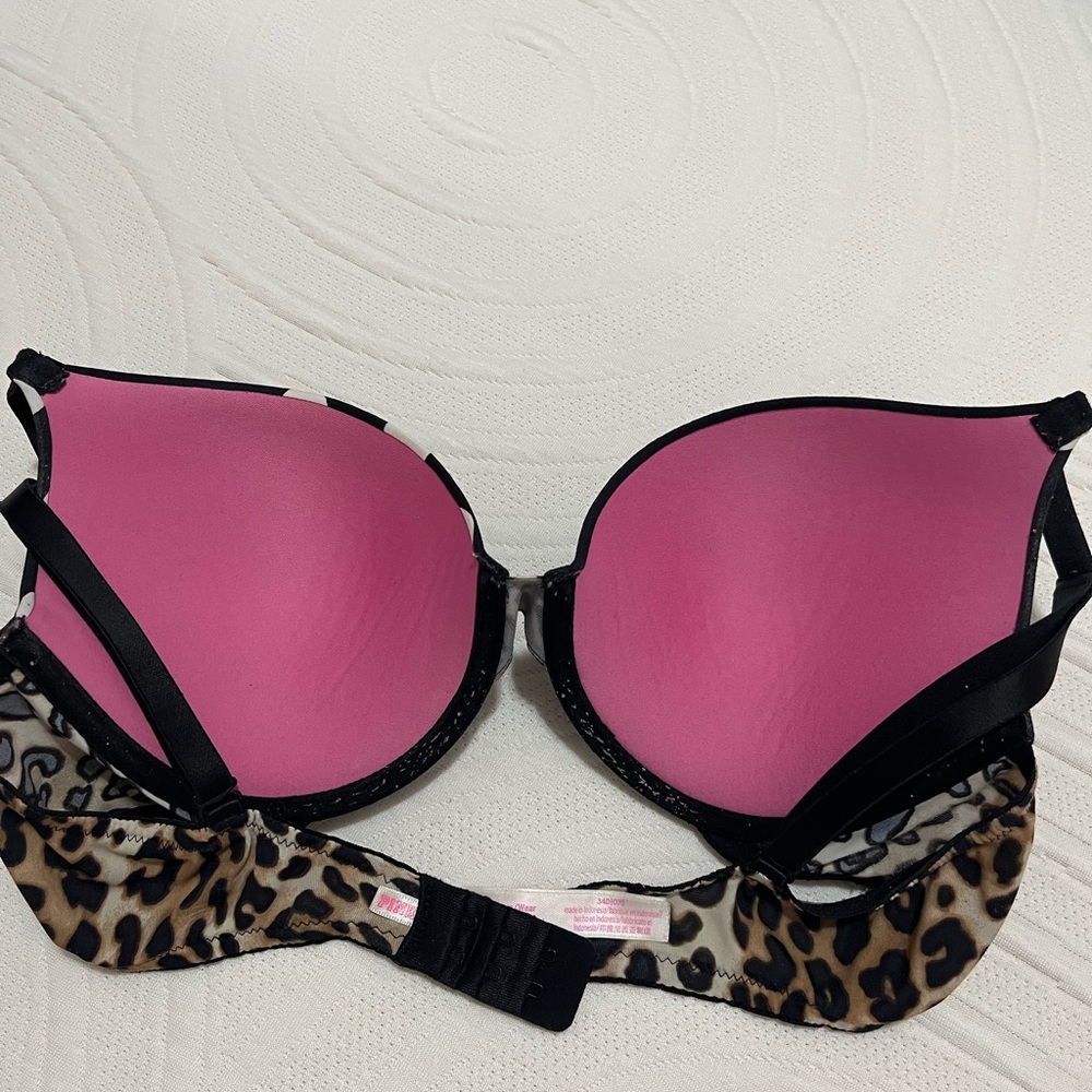 Victoria’s Secret Push Up Polka Dot Bra with Leopard Trim - Picture 5 of 9